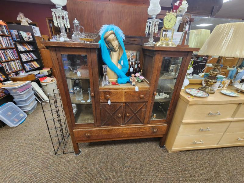 Sale Photo Thumbnail #42