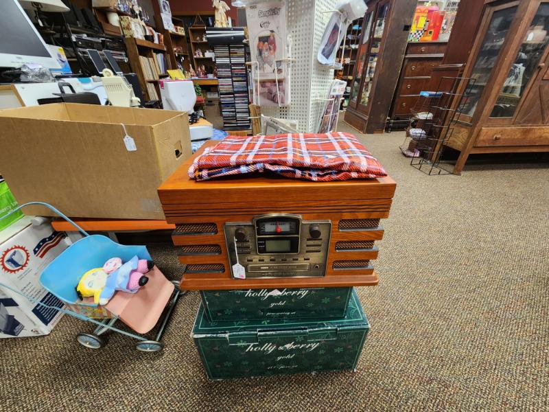 Sale Photo Thumbnail #40