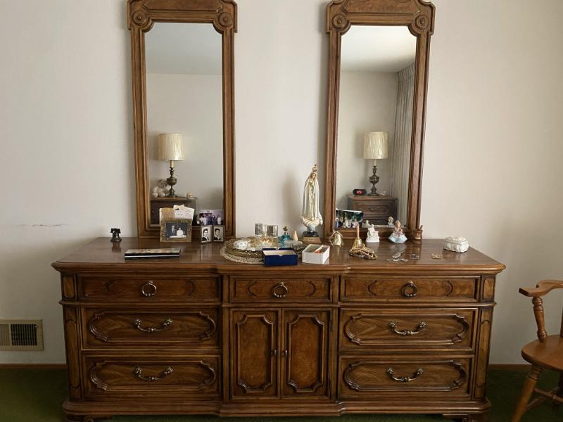 Sale Photo Thumbnail #16