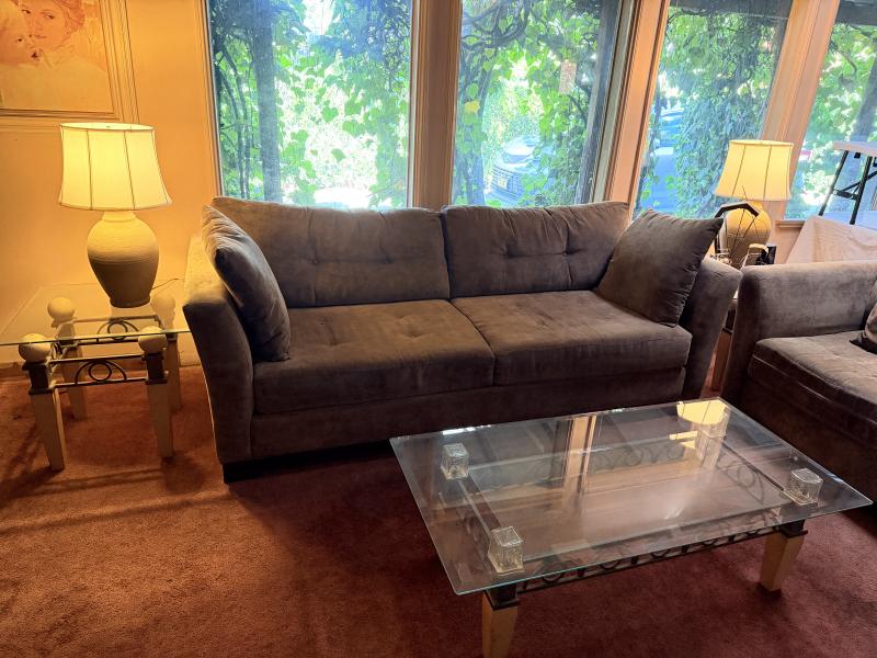 Sale Photo Thumbnail #84