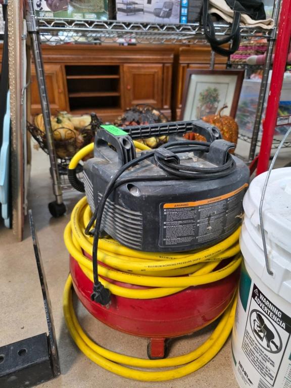 Sale Photo Thumbnail #374