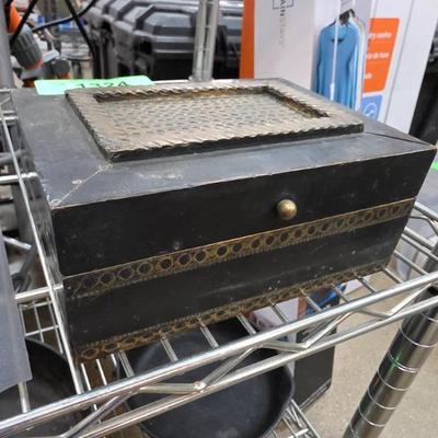 Sale Photo Thumbnail #326