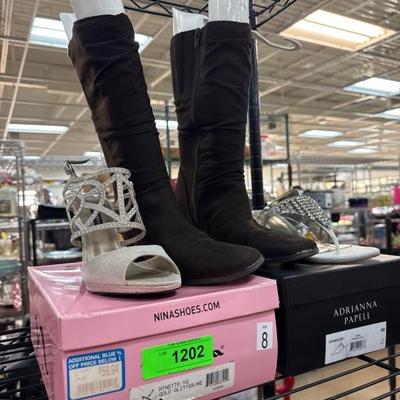 Sale Photo Thumbnail #203