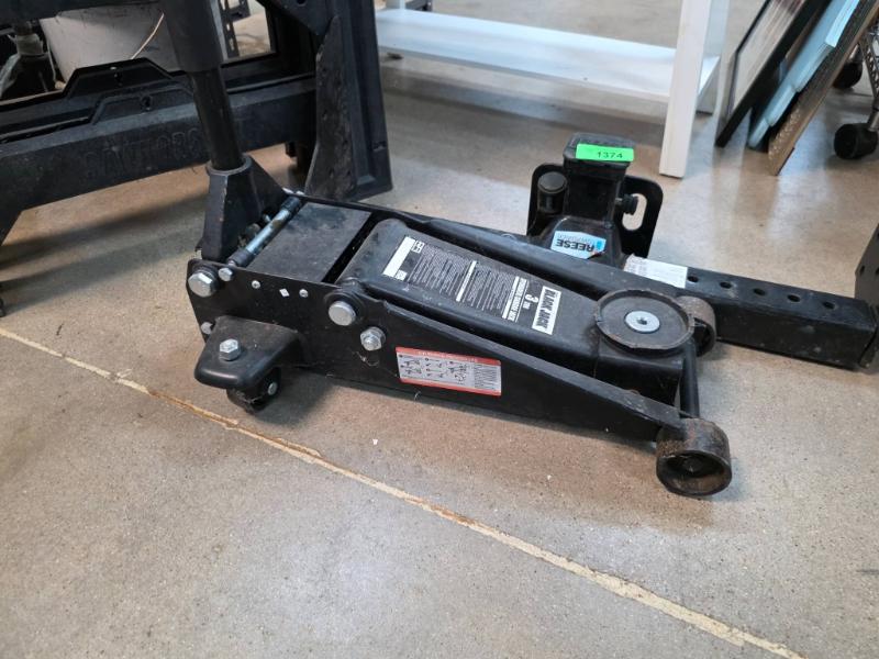 Sale Photo Thumbnail #375