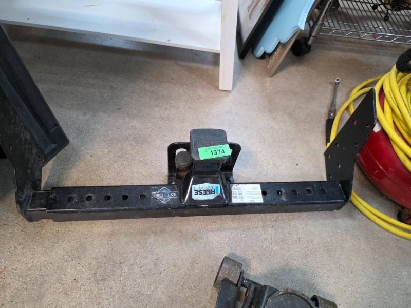 Sale Photo Thumbnail #376