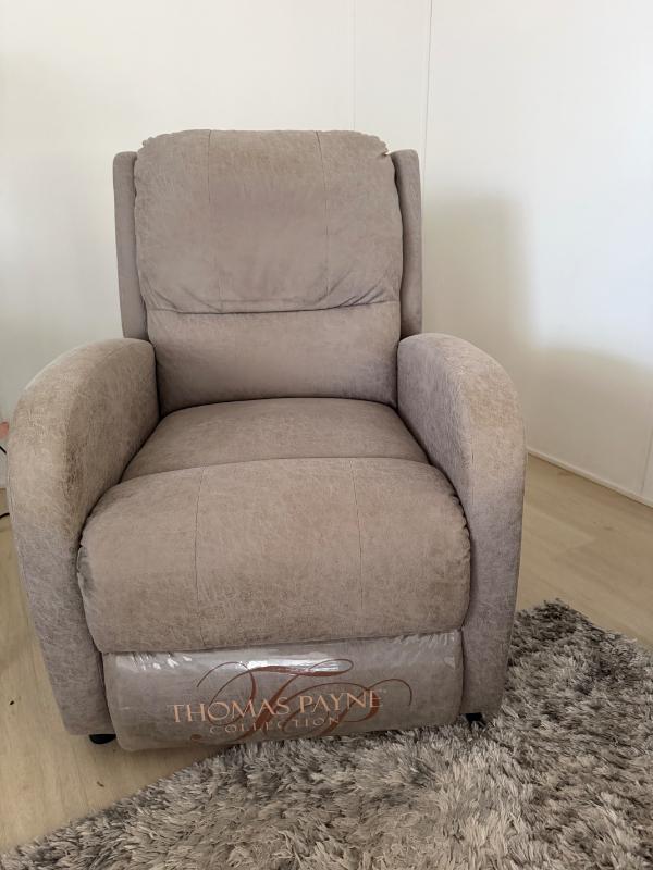 Sale Photo Thumbnail #4