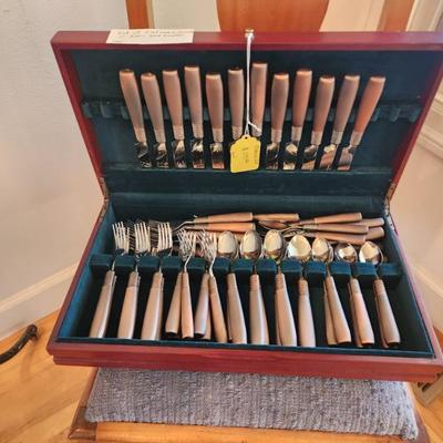 Sale Photo Thumbnail #127