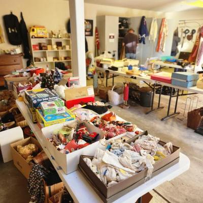 Sale Photo Thumbnail #200