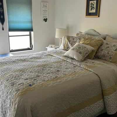 Sale Photo Thumbnail #87