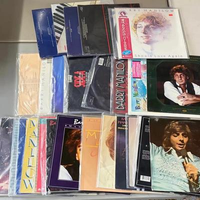 Barry Manilow Records- Lot #1