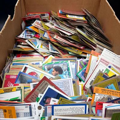 Mystery Lot of Baseball Cards