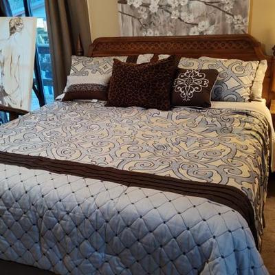 Sale Photo Thumbnail #79