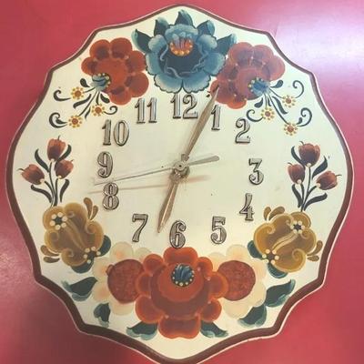 Signed Jo Ann Copeland Clock