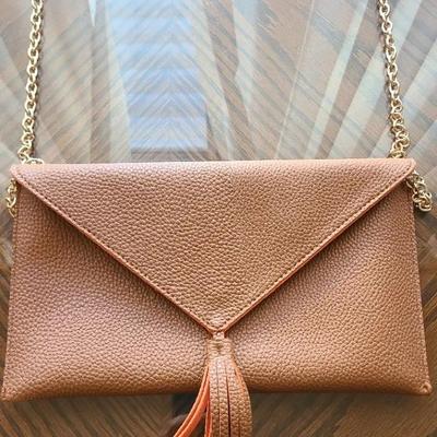 Neiman Marcus Brown Leather Handbag With Removable Goldtone Chain Arm Strap