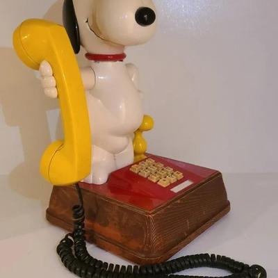 Canine Calling.- Sweet Snoopy Retro Telephone With Faithful Feathered Friend Woodstock