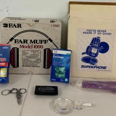 Vintage and Functional Accessory Set