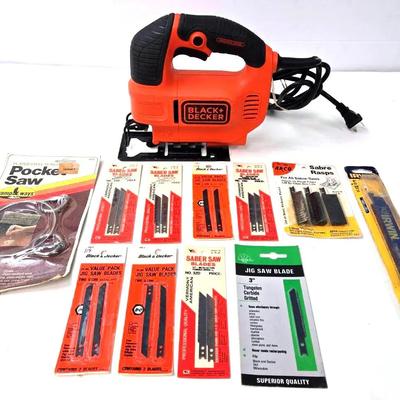 "Black + Decker" Jig Saw with Mulitple Blades