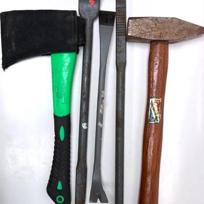 Versatile Hand Tool Set