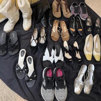 Women's Shoes, 6 1/2 - 7