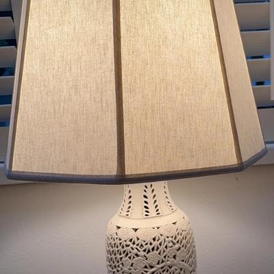 Vintage Porcelain Chinoiserie Lamp