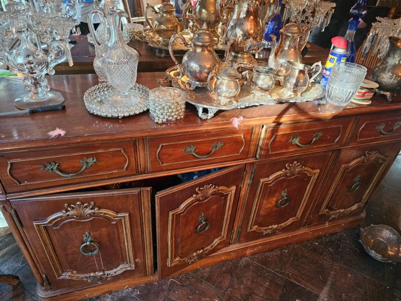 Sale Photo Thumbnail #26