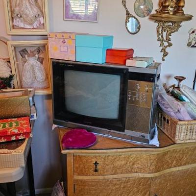 Sale Photo Thumbnail #100