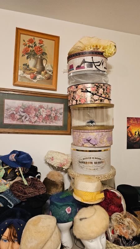 Sale Photo Thumbnail #192