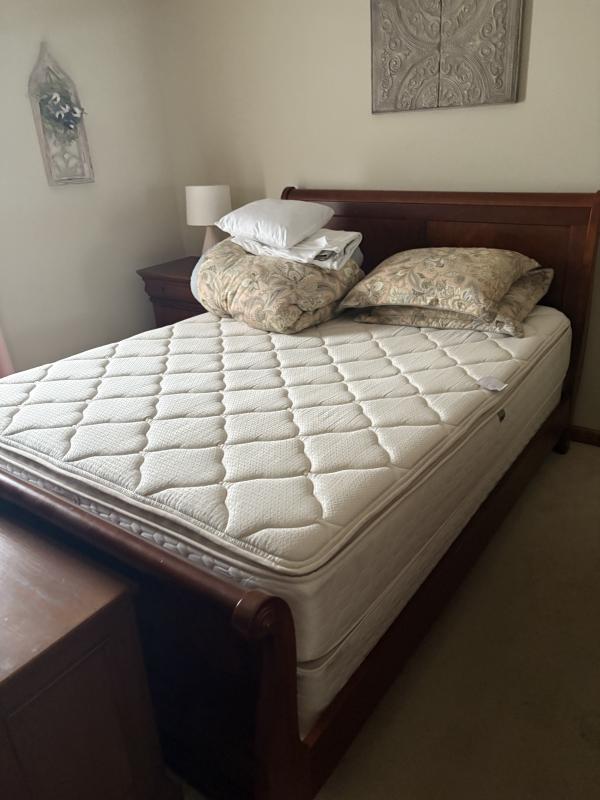 Sale Photo Thumbnail #10