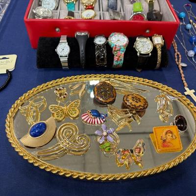 Sale Photo Thumbnail #4