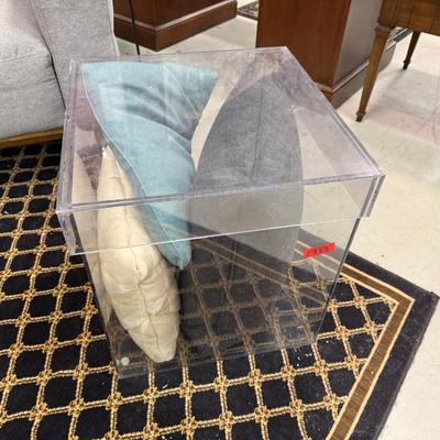 Sale Photo Thumbnail #129