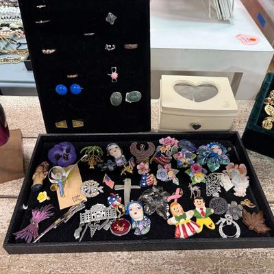 Sale Photo Thumbnail #23