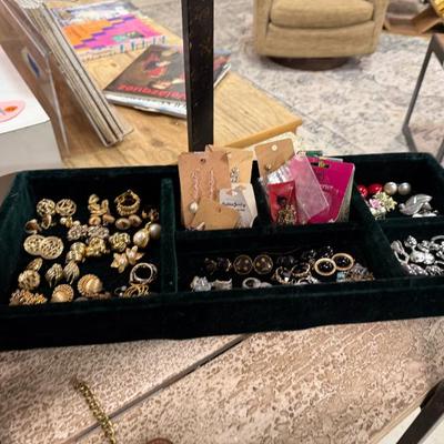 Sale Photo Thumbnail #22