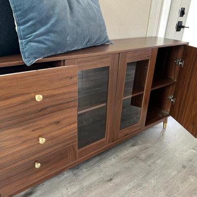 Sale Photo Thumbnail #194