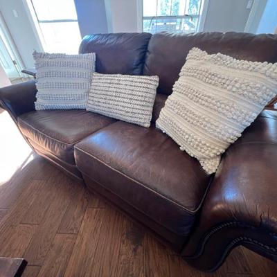 Sale Photo Thumbnail #173