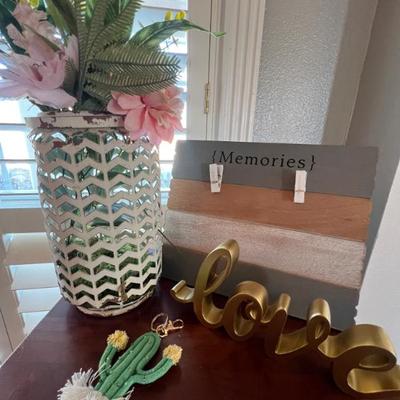 Sale Photo Thumbnail #144