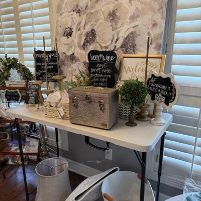 Sale Photo Thumbnail #141