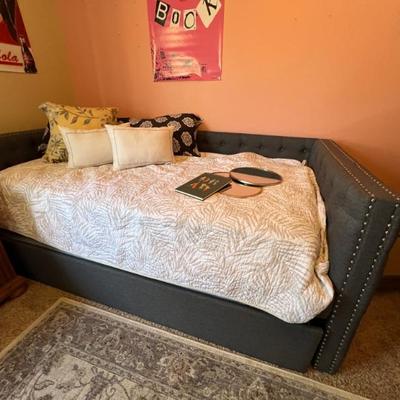 Sale Photo Thumbnail #178