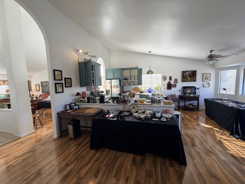 Sale Photo Thumbnail #21