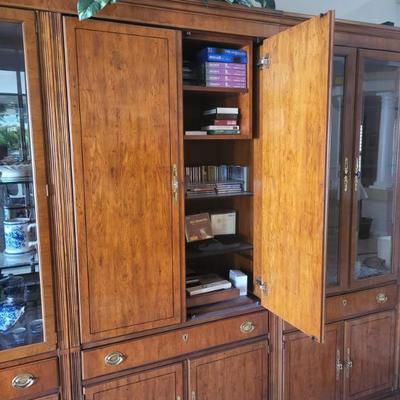 Sale Photo Thumbnail #18