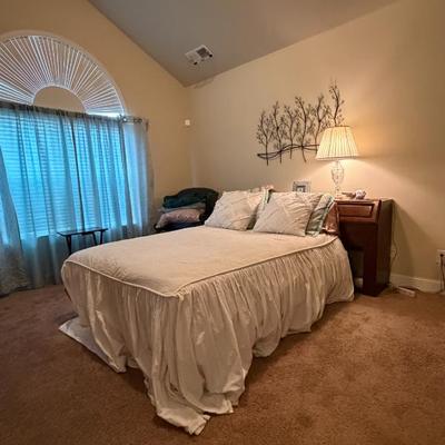 Sale Photo Thumbnail #25