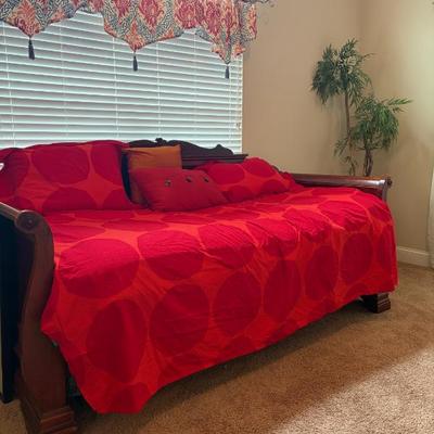 Sale Photo Thumbnail #74