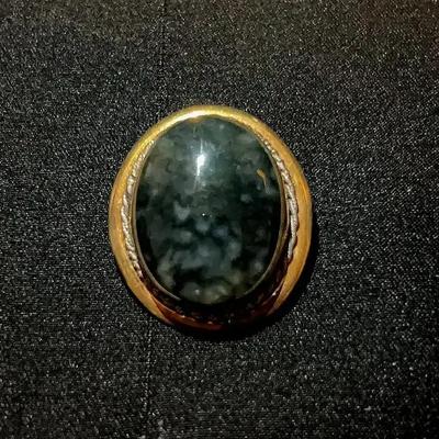 Vintage Indian Agate Brooch Pendant: Filigree Gold Tone Setting