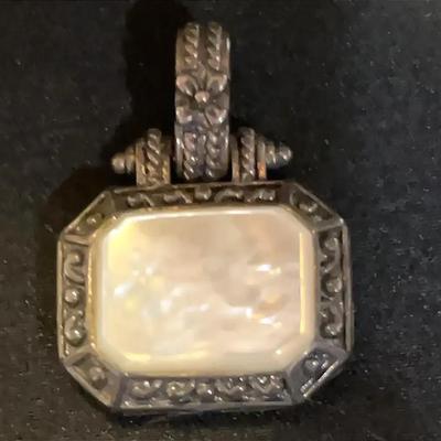 Vintage Sterling Pendant With Mother Of Pearls Center 