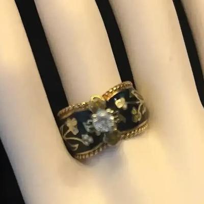 Vintage 14kt Gold Enamel Ring Size 6.5