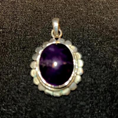 Beautiful Amethist Pendant 