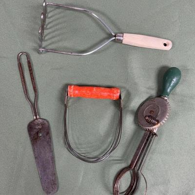 Vintage Kitchen Items