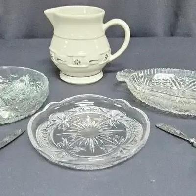 Longaberger Pottery Woven Traditions, Vintage Divided Glass Dish, Ceramic Heart Shaped Plate