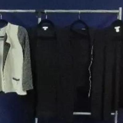 Women's Sweaters By Style & Co.and J.Jill Daisy Fuentes 