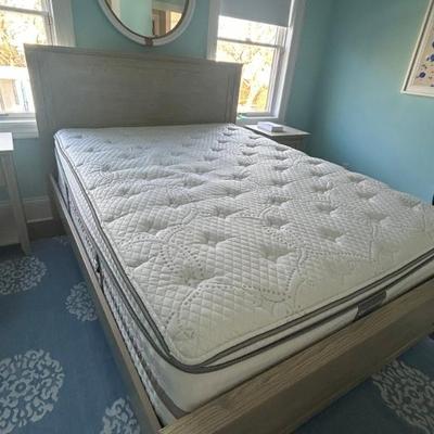 Sale Photo Thumbnail #161