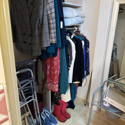 Sale Photo Thumbnail #171